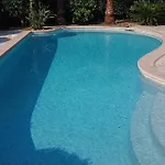 Magnifique - Piscine - Climatisation - 4 - 8 Personnes *