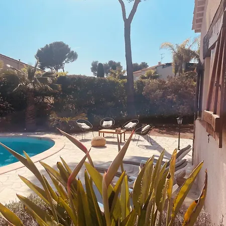 ヴィラ Magnifique - Piscine - Climatisation - 4 - 8 Personnes